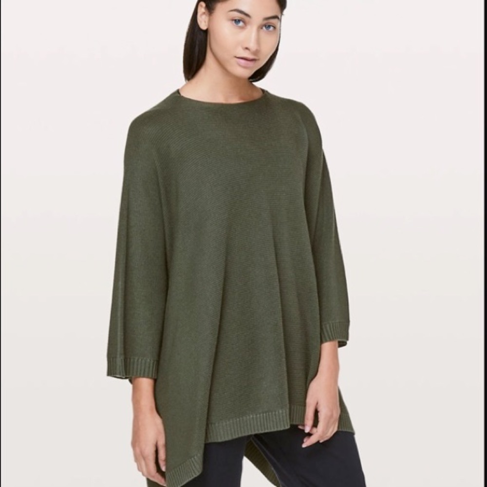 Lululemon Divinity Poncho